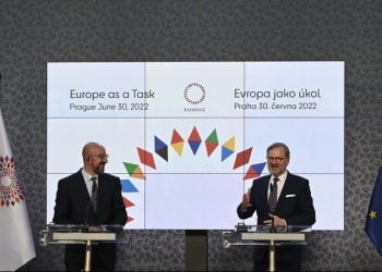 Premiér Petr Fiala a předseda Evropské rady Charles Michel na tiskové konferenci, 30. června 2022, Praha.