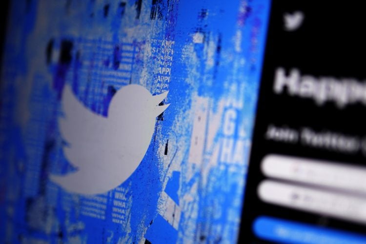 Reuters: Twitter ctí svobodu slova a rozhodl se nenaplňovat totalitní unijní kodex o dezinformacích